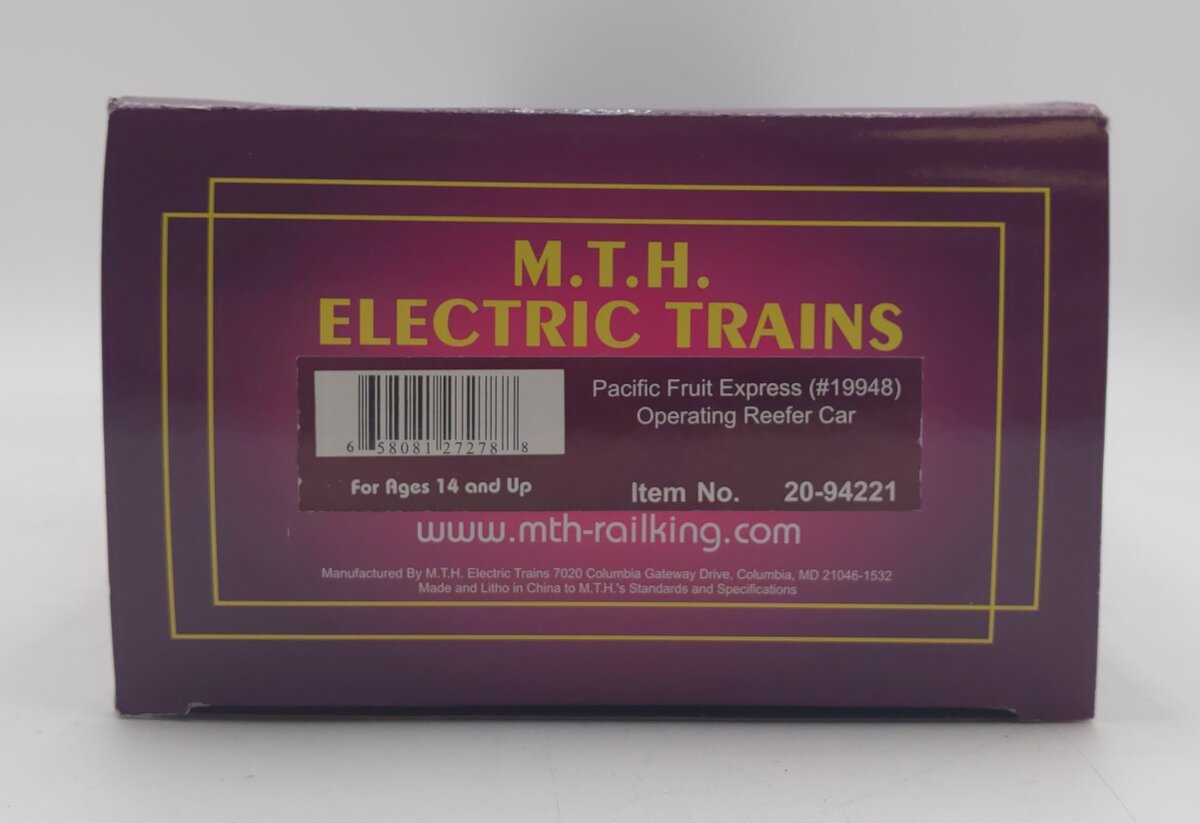 MTH 20-94221 Pacific Fruit Express Operating Reefer Car NIB