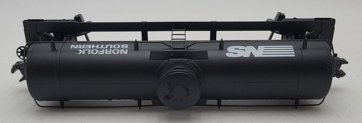 MTH 30-7312 O Gauge Norfolk Southern Single Dome Tank Car #10238 NIB