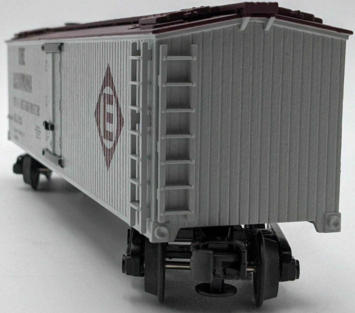 MTH 30-8601 O Gauge Erie-Lackawanna Die-Cast Reefer Car NIB