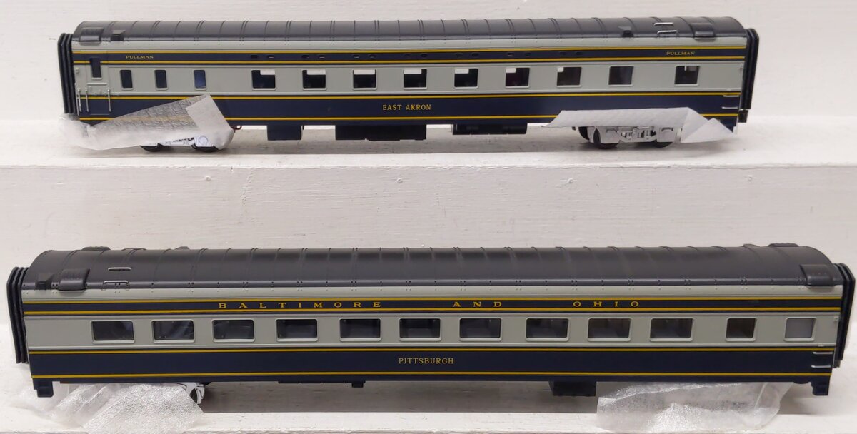 MTH 20-6665 O B&O 70' Streamlined Sleeper/Diner Passenger Car Set (Set of 2) EX/Box