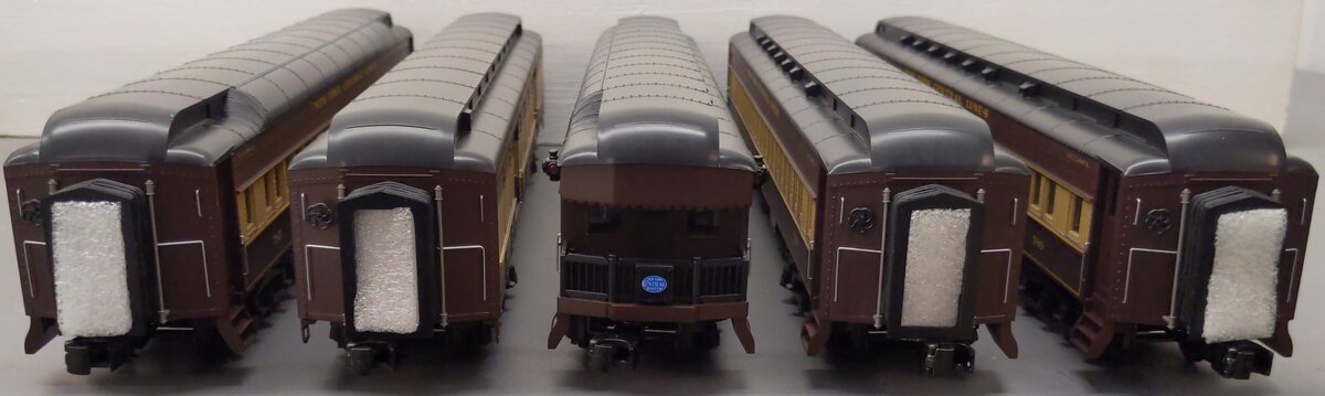 MTH 20-40005 O New York Central 70' Madison Passenger Car Set (Set of 5) EX/Box