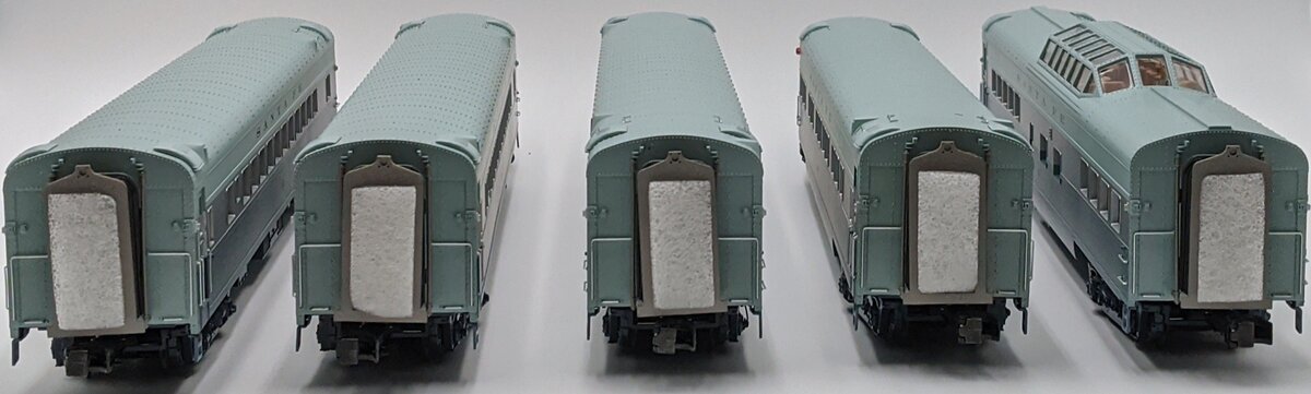 MTH 20-65170 O Santa Fe Premier 70' Streamlined Passenger Car Set (Set of 5)