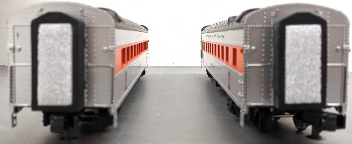 MTH 20-80005B O NH 70' Streamlined Sleeper/Diner Passenger Car Set (Set of 2) NIB