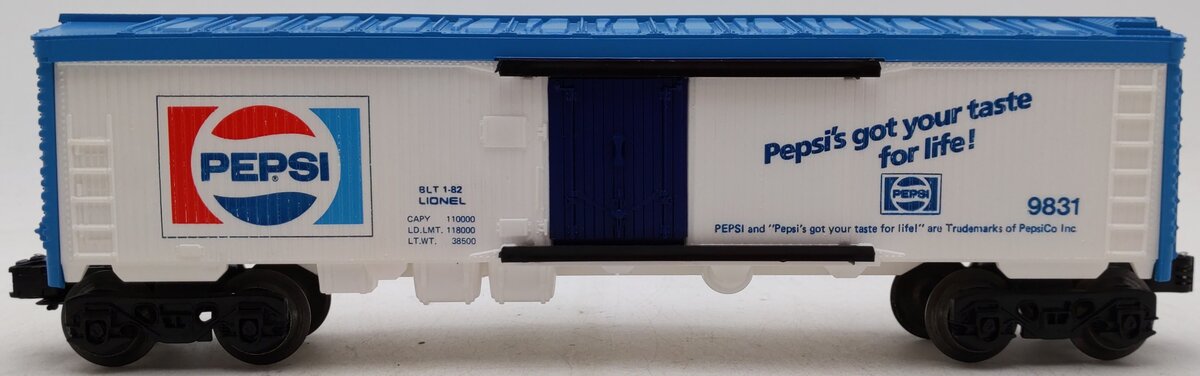 Lionel 6-9831 O Gauge Pepsi Cola Billboard Reefer Car EX/Box