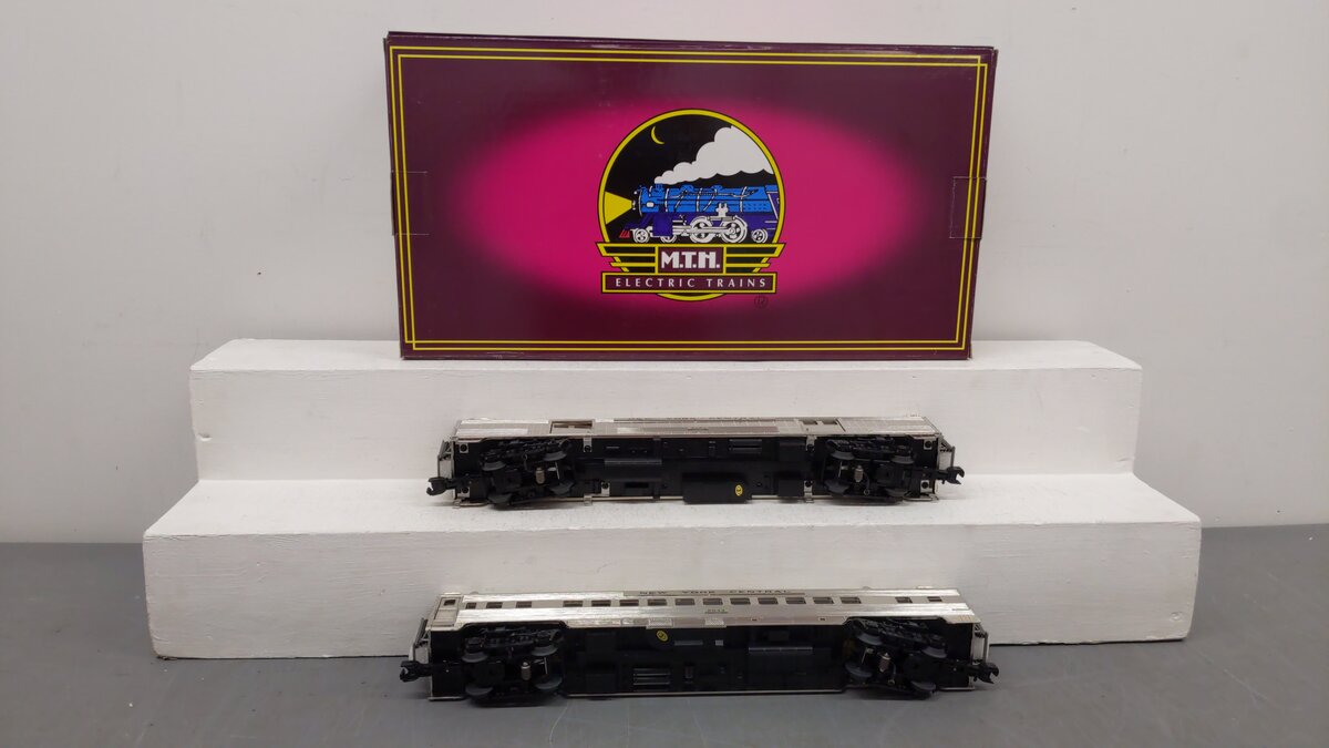 MTH 20-66146 O New York Central 70' Streamlined Sleeper/Diner Set (Set of 2) EX/Box