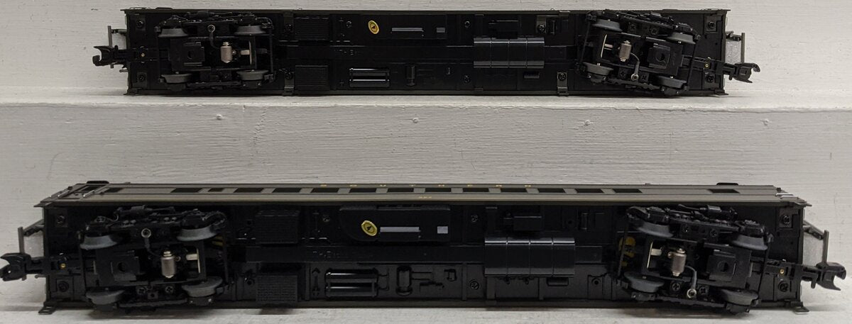 MTH 20-69149 O Southern 70' Baggage/Coach Passenger Car Set (Set of 2)