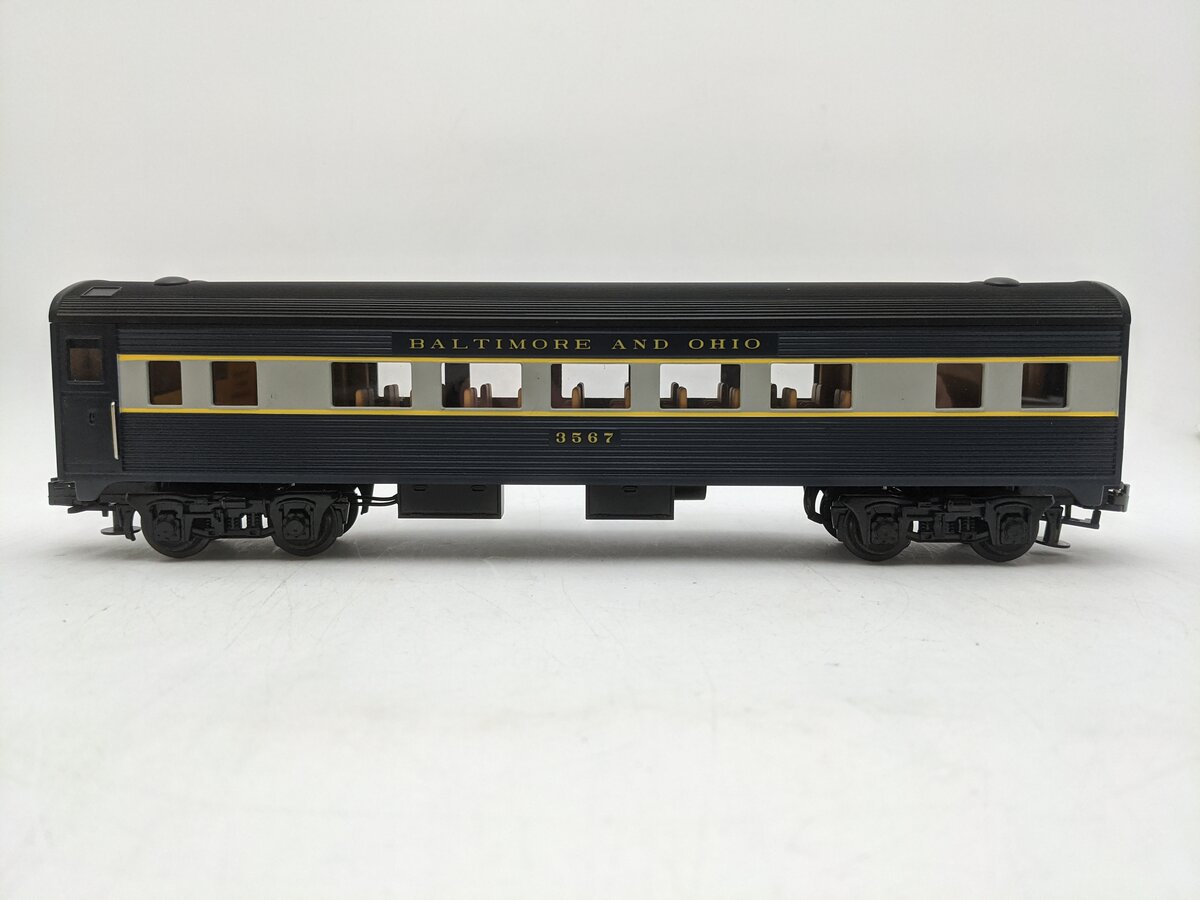 MTH 30-6111C O Gauge Baltimore & Ohio O-27 Streamlined Coach Car #3567 EX/Box