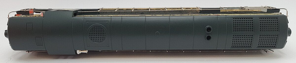 Lionel 6-8687 O Gauge Jersey Central FM Trainmaster Diesel Locomotive #8687 LN/Box