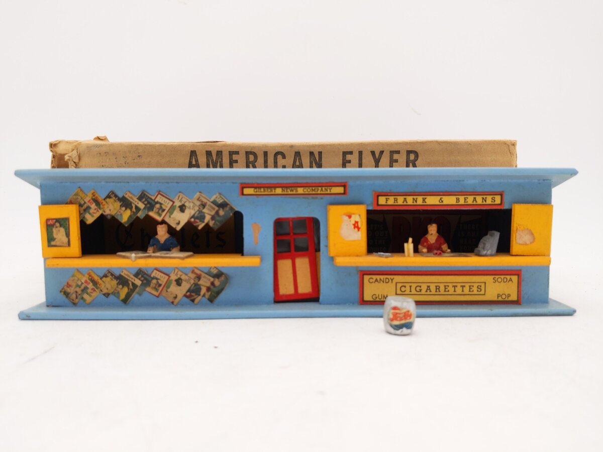 American Flyer 270 Vintage S News & Frank Stand VG/Box