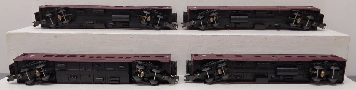 MTH 30-6730 O Canadian Pacific RailKing 60' Streamlined Passenger Set (Set of 4) LN/Box