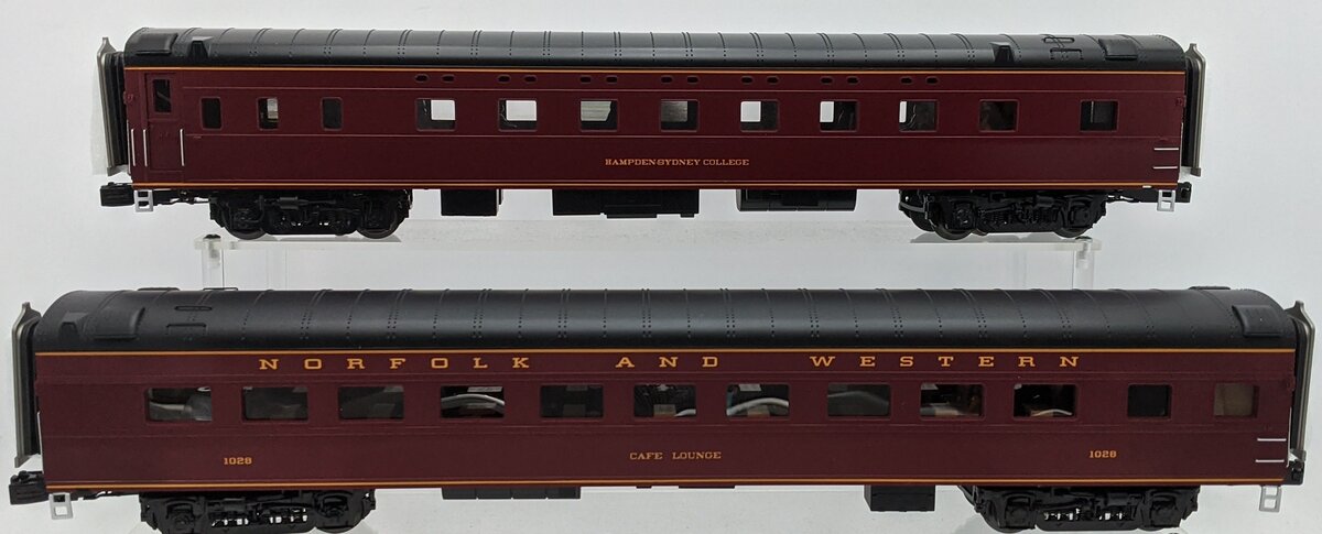 MTH 20-66260 O Norfolk & Western 70' Streamlined Sleeper/Diner Set (Set of 2) EX/Box