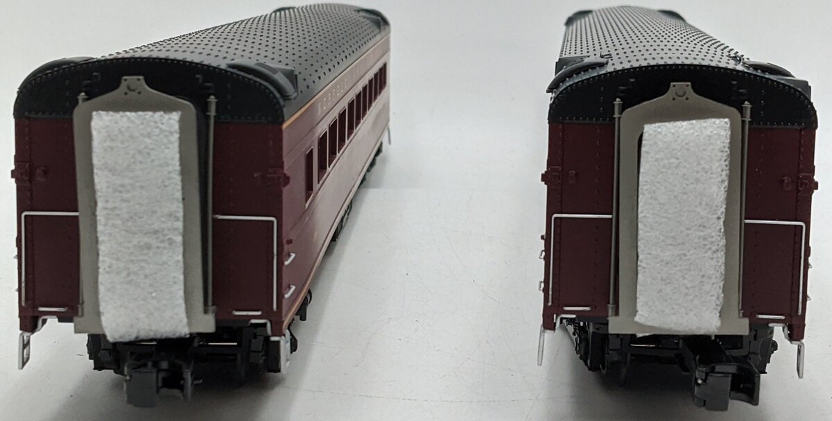 MTH 20-66260 O Norfolk & Western 70' Streamlined Sleeper/Diner Set (Set of 2) EX/Box