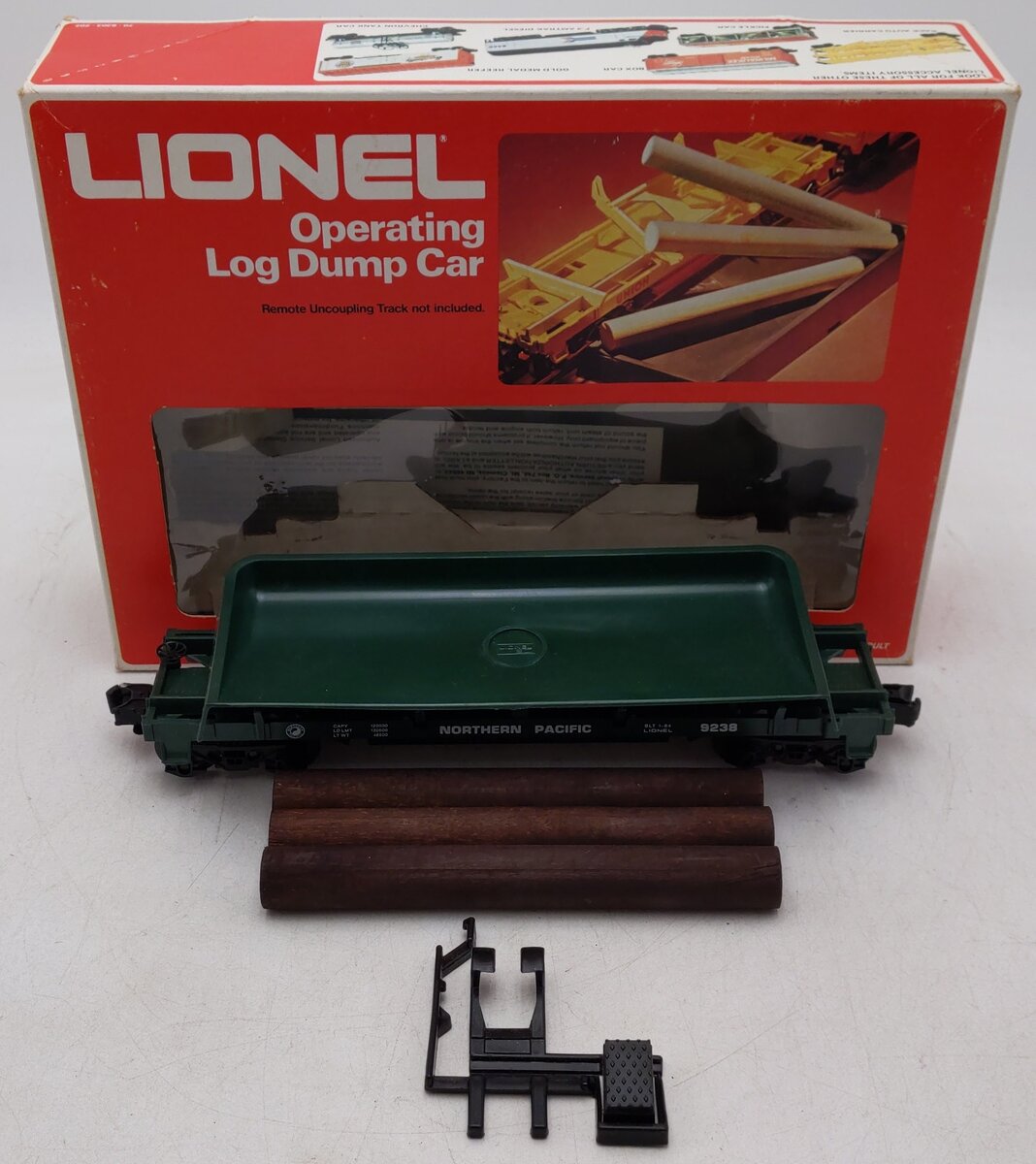 Lionel 6-9238 O Gauge Northern Pacific Log Dump Car EX/Box