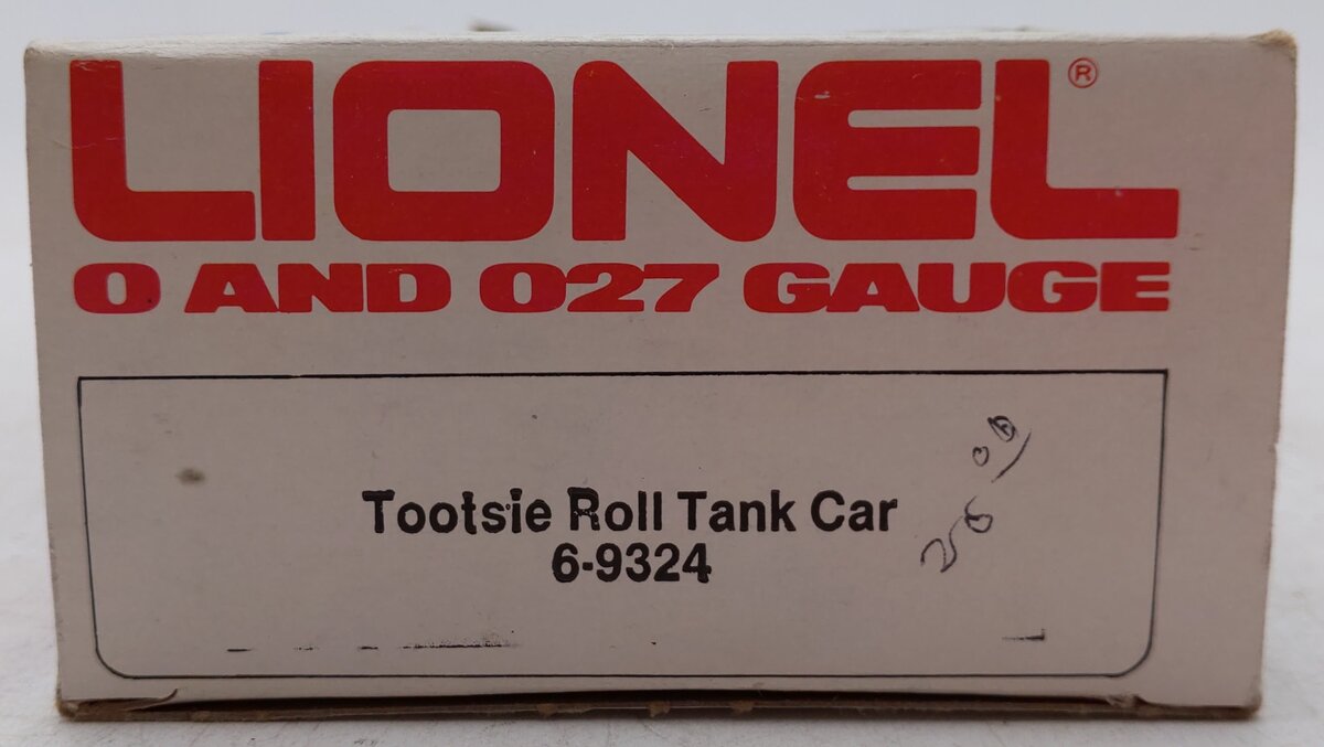 Lionel 6-9324 O Gauge Tootsie Roll Single Dome Tank Car EX/Box