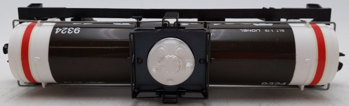 Lionel 6-9324 O Gauge Tootsie Roll Single Dome Tank Car EX/Box