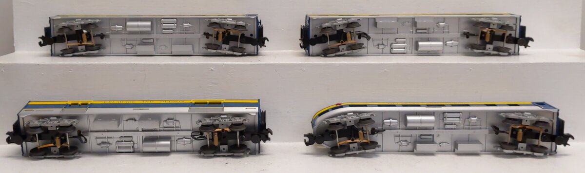 MTH 30-6098 O Delaware & Hudson O-27 Streamlined Passenger Car Set (Set of 4) LN/Box