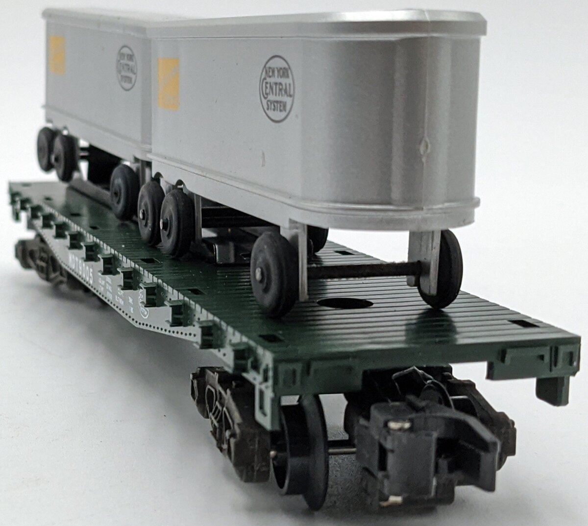 American Flyer 4-9005 S Gauge New York Central Flatcar with Vans NIB
