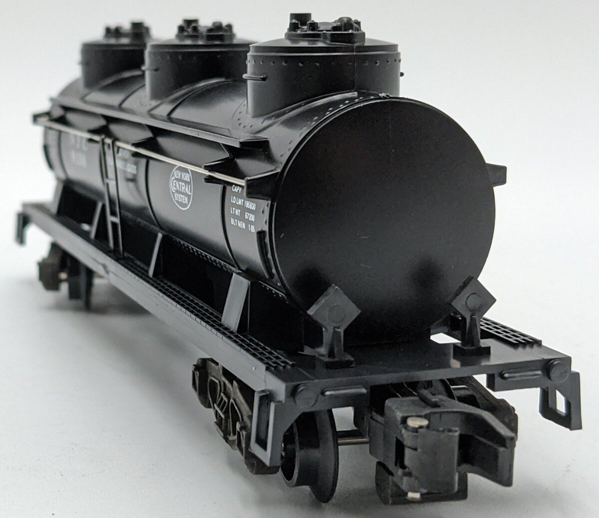 American Flyer 4-9106 S Gauge New York Central Triple Dome Tank #9106[High-Rail] NIB