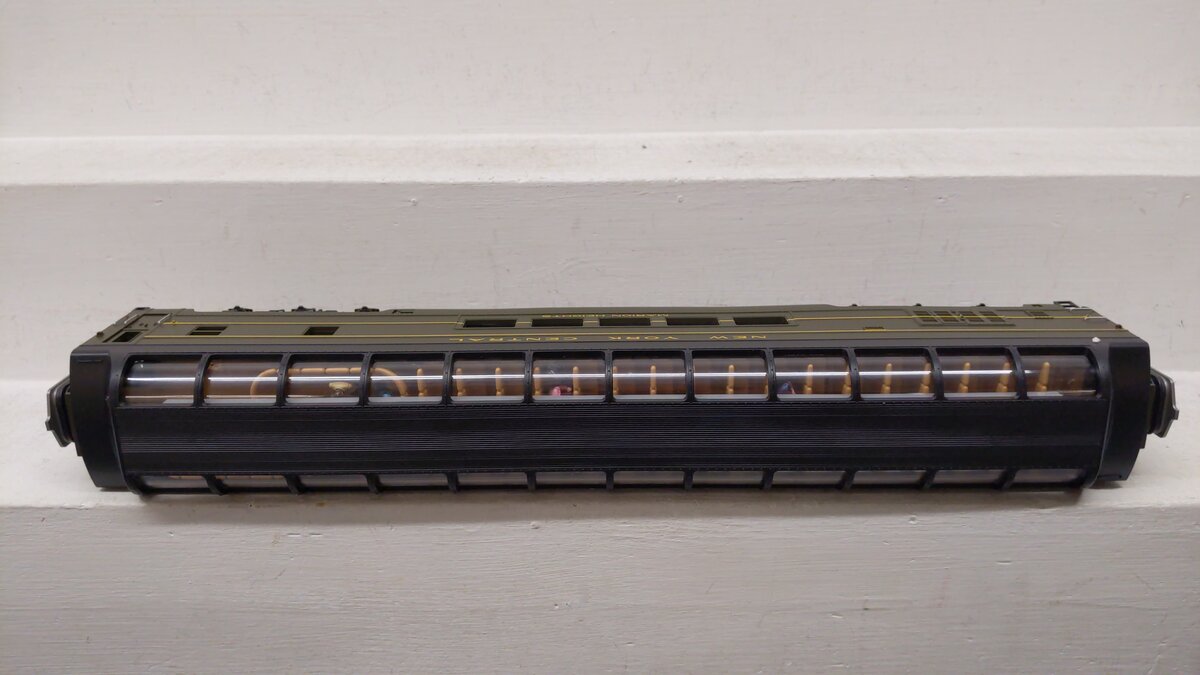 MTH 20-67257 O Gauge New York Central "Marion Heights" Vista Dome Passenger Car EX/Box