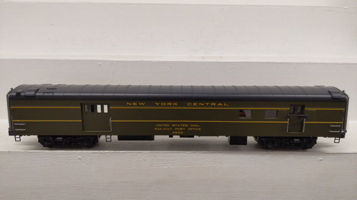 MTH 20-68257 O Gauge New York Central RPO Passenger Car #4909 EX/Box