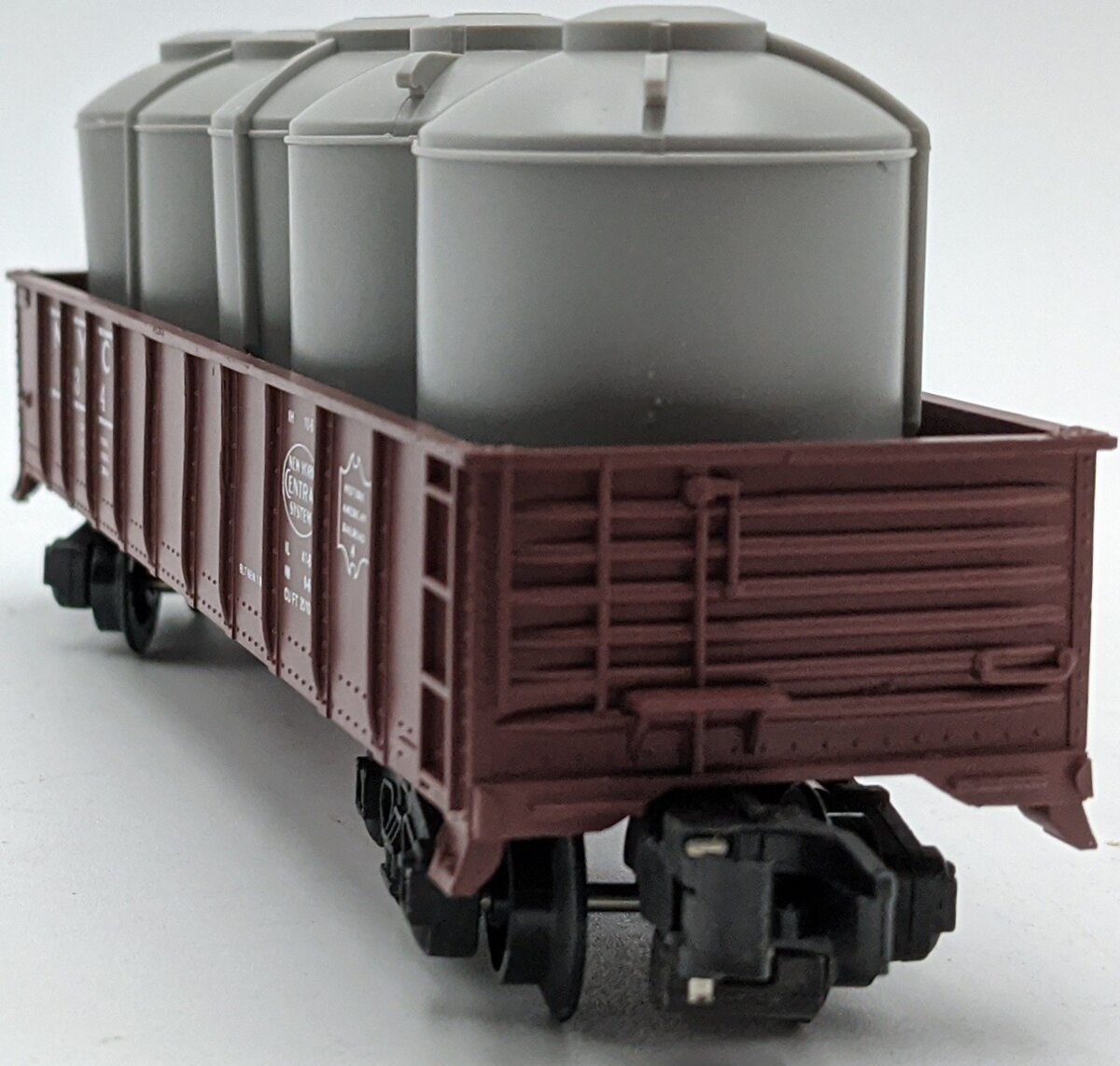 American Flyer 4-9304 S Scale New York Central Gondola w/Canisters #9304 NIB