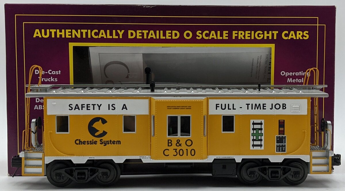 MTH 20-91419 O Chessie Bay Window Caboose #3010 NIB