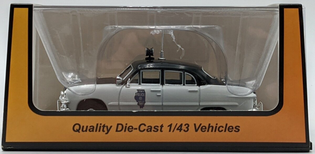 MTH 30-50086 1:43 Illinois State Police - 1950 Ford 4-Door Sedan NIB