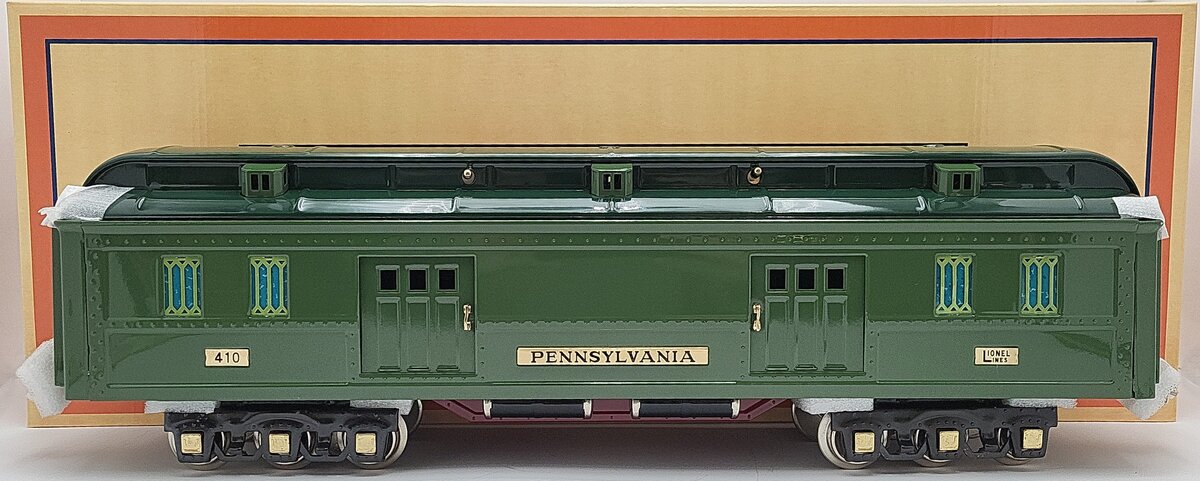 MTH 11-40010 Std. Gauge Pennsylvania State 2-Tone Green Baggage Car