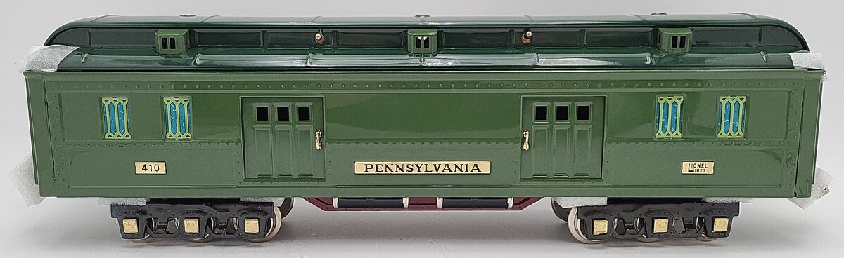MTH 11-40010 Std. Gauge Pennsylvania State 2-Tone Green Baggage Car