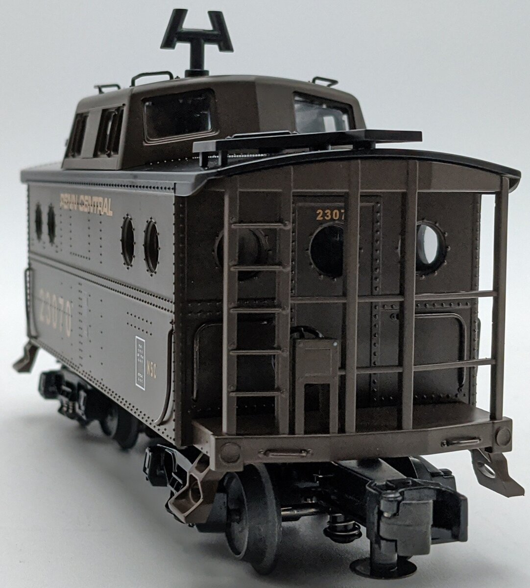MTH 20-91155 O Gauge Penn Central N5c Caboose #23070 NIB