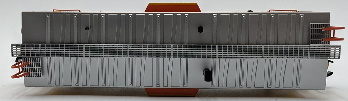 MTH 20-91101 O Chessie Bay Window Caboose NIB