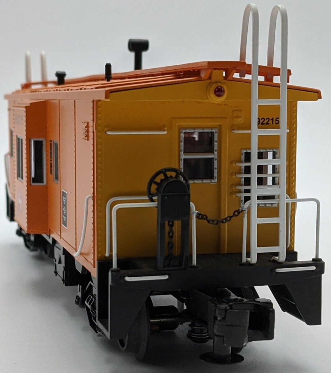 MTH 20-91134 O Milwaukee Road Bay Window Caboose NIB