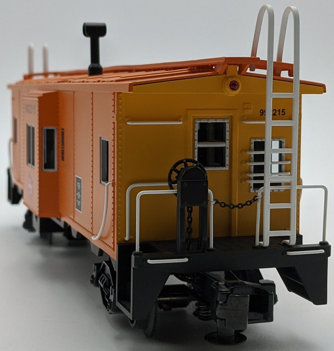MTH 20-91134 O Milwaukee Road Bay Window Caboose NIB