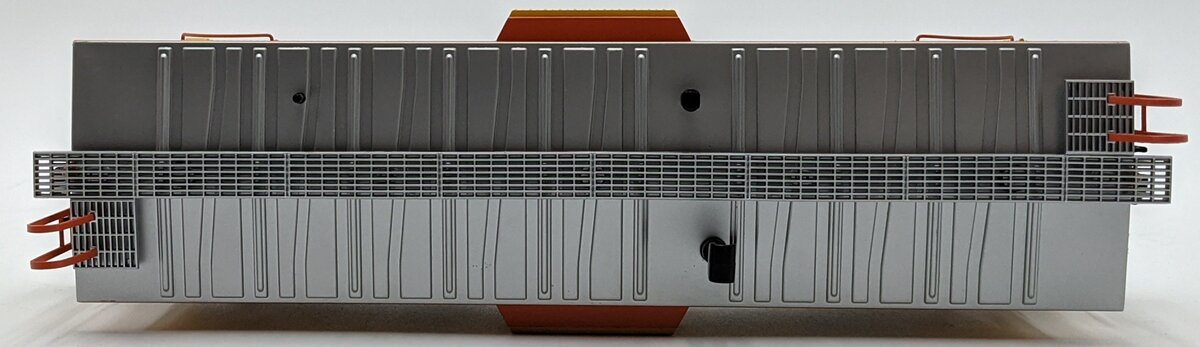 MTH 20-91101 O Chessie Bay Window Caboose NIB