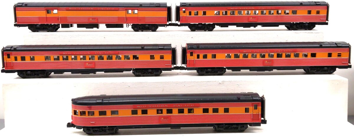 MTH 20-65216 O Southern Pacific 70' Streamlined Passenger Car Set (Set of 5) LN/Box