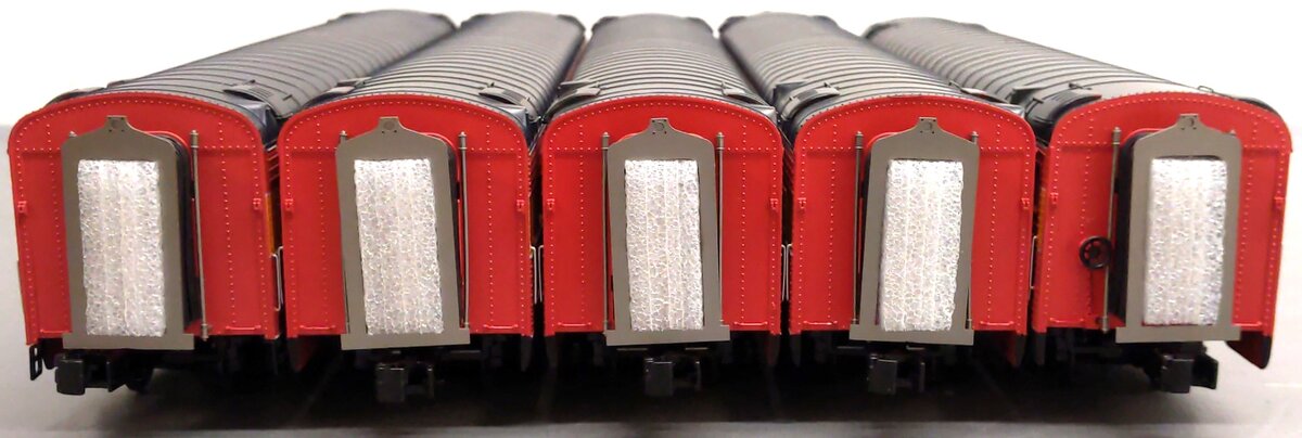 MTH 20-65216 O Southern Pacific 70' Streamlined Passenger Car Set (Set of 5) LN/Box