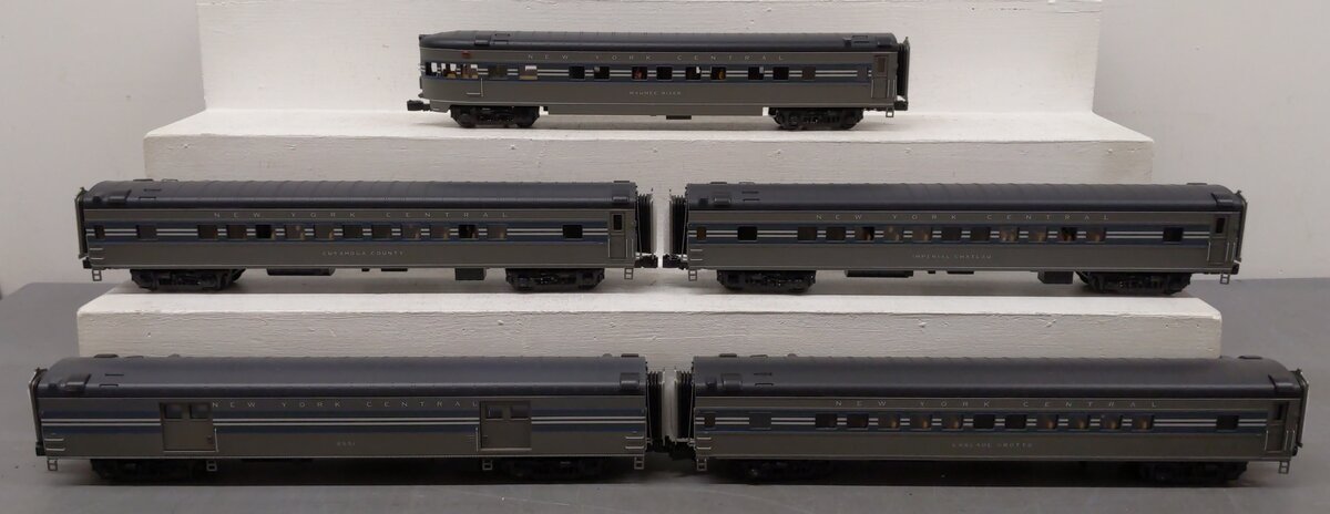 MTH 20-65236 O New York Central 70' Smooth Passenger Cars (Set of 5) LN/Box