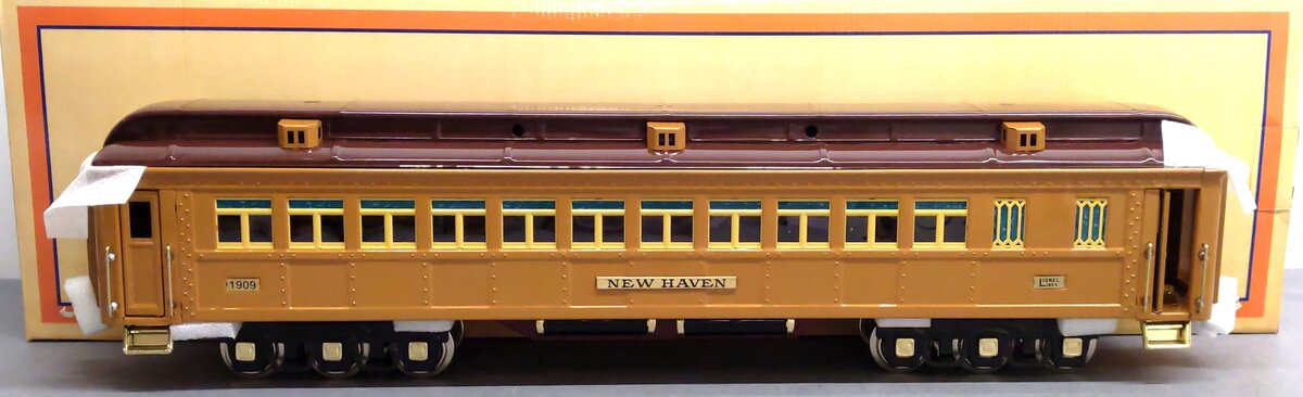 MTH 11-40082 Std. Gauge Showroom Coach Car Two-Tone Brown (New Haven) LN/Box
