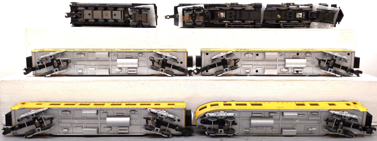 MTH 30-1584-1 O Union Pacific 4-8-8-4 Imperial Big Boy Passenger Train Set w/PS3