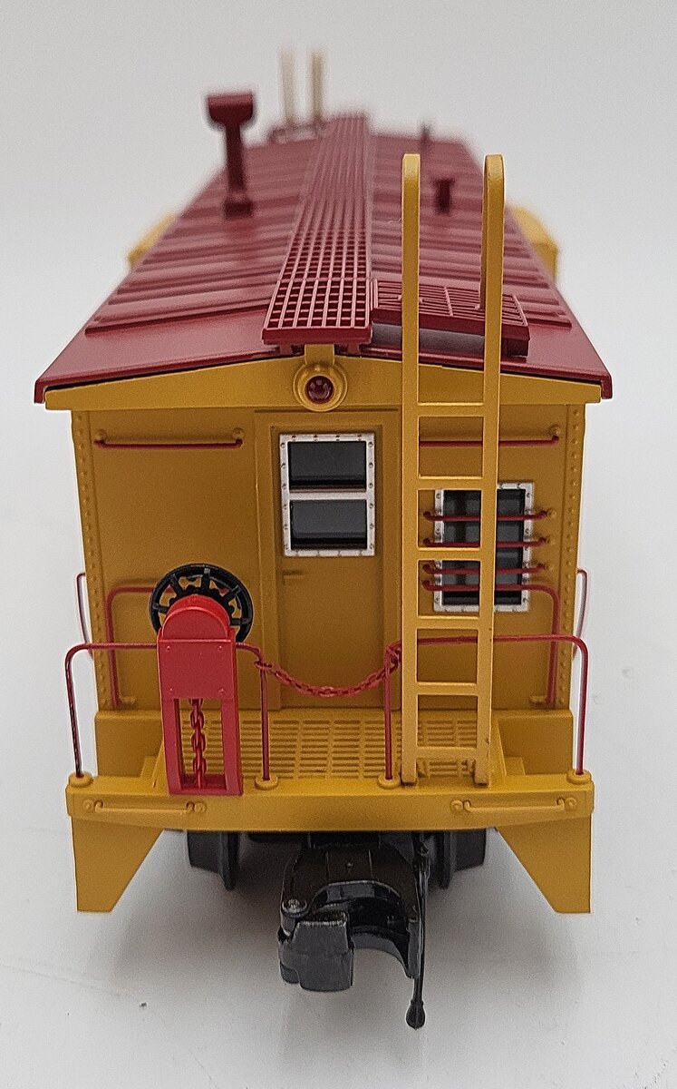 MTH 30-1583E Union Pacific Bay Window Caboose NIB