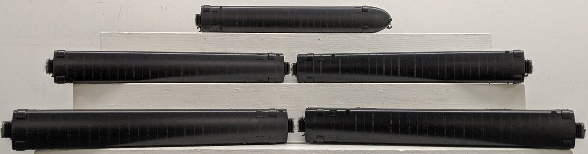 MTH 20-65257 O Gauge NYC 70' Streamlined Passenger 5-Car Set NIB