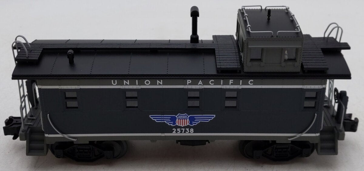 MTH 30-7768 O Gauge Union Pacific Steel Caboose #25738 EX/Box