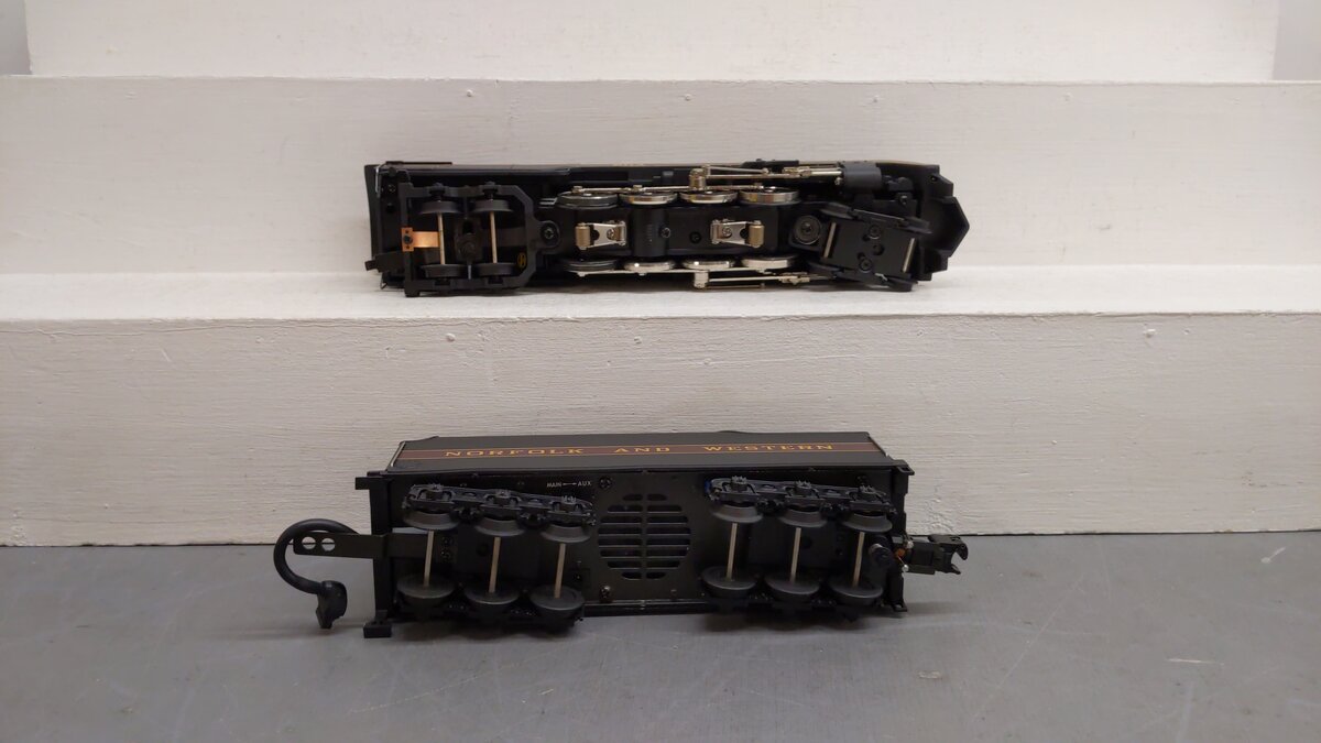 MTH 30-1286-1 O Gauge Norfolk & Western 4-8-4 