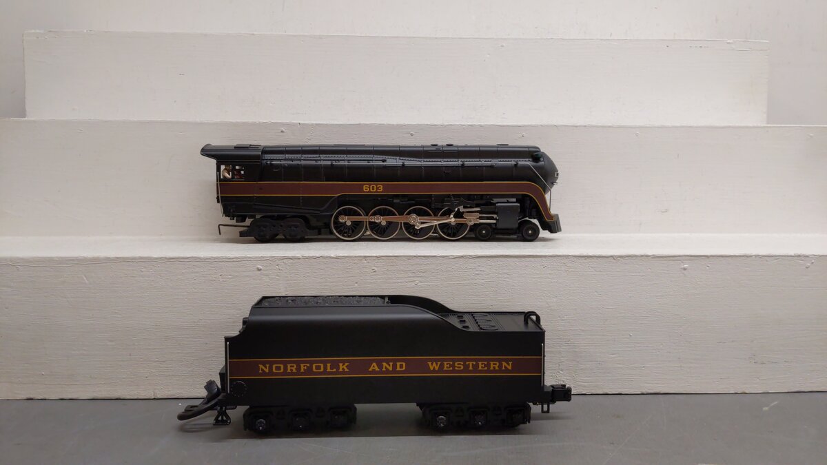 MTH 30-1286-1 O Gauge Norfolk & Western 4-8-4 