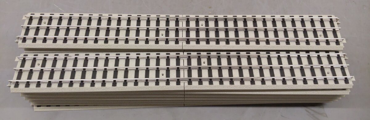 MTH 11-99003 Standard Gauge RealTrax 28