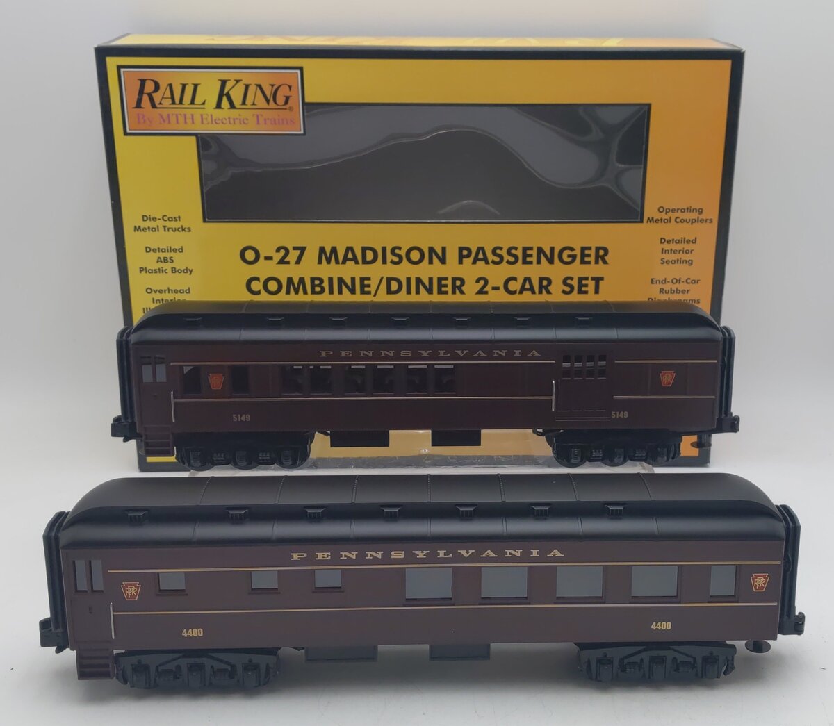 MTH 30-6251 O Pennsylvania Madison Combo/Diner Set (Set of 2) NIB