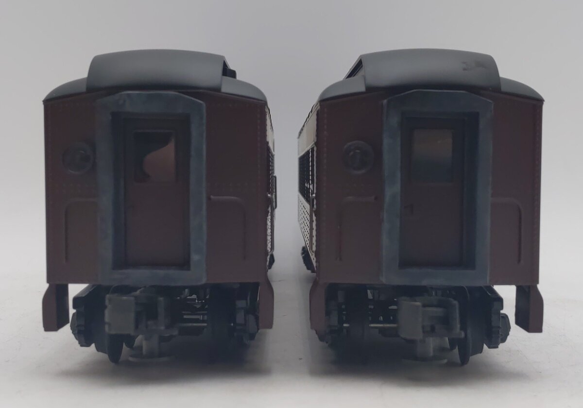 MTH 30-6251 O Pennsylvania Madison Combo/Diner Set (Set of 2) NIB
