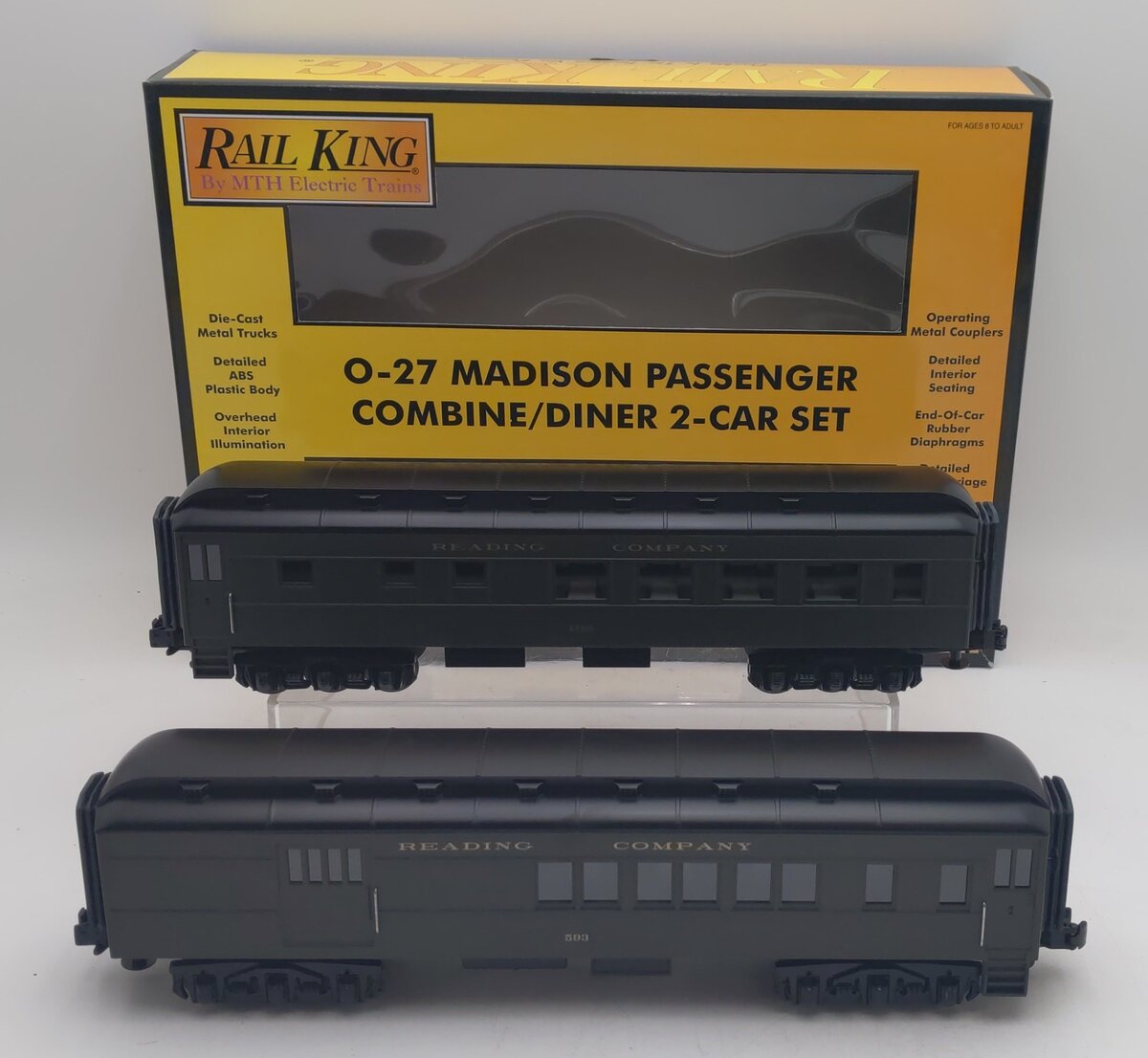MTH 30-6268 O Reading RailKing O-27 Madison Combo/Diner Set (Set of 2) NIB