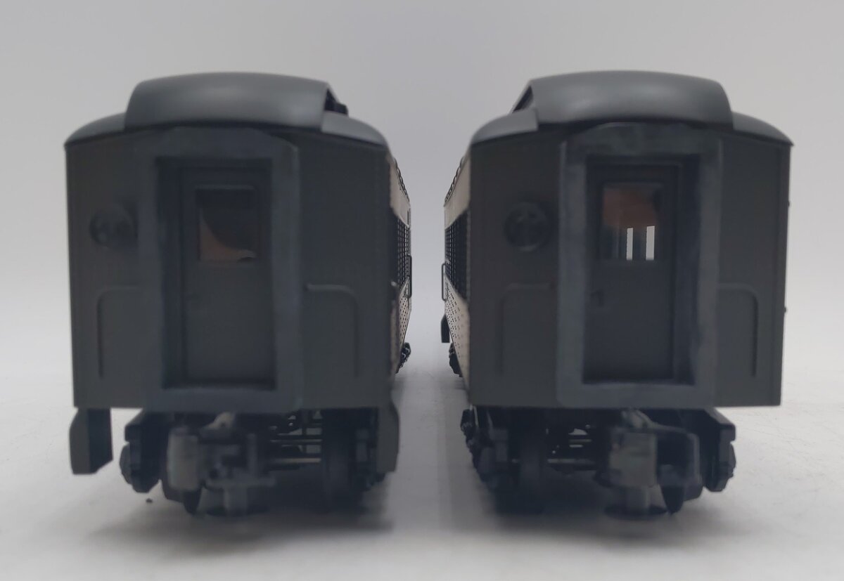 MTH 30-6268 O Reading RailKing O-27 Madison Combo/Diner Set (Set of 2) NIB