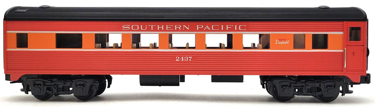 MTH 30-6062 O Gauge Southern Pacific O27 Streamlined Coach Car #2437 LN/Box